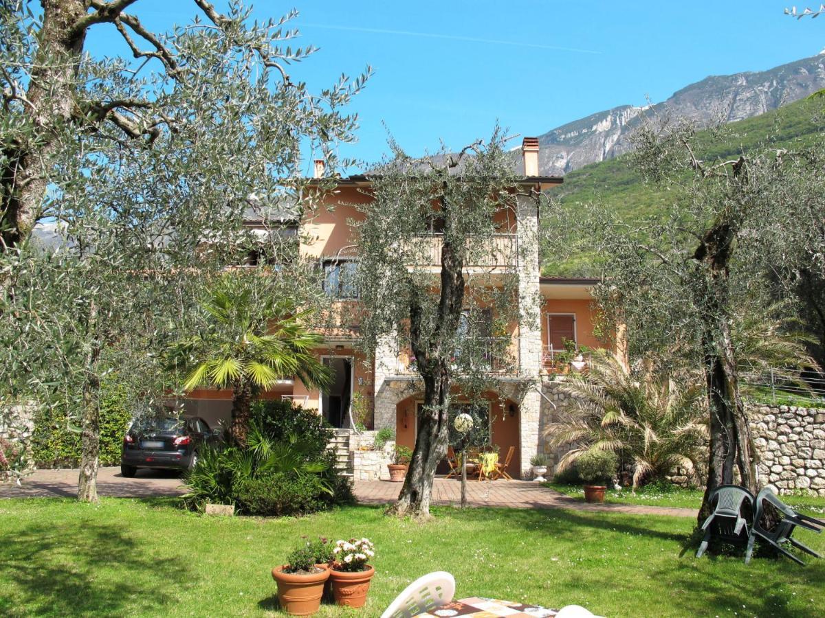 Apartment Villa Rizzardi-3 By Interhome Мальчезине Экстерьер фото